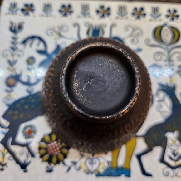 Japanese Cast Iron Ceremonial Tea Cup - Picture 3 of 5